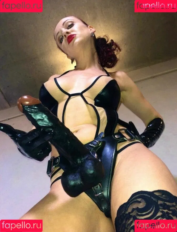 ladyfatale Onlyfans Photo Gallery 