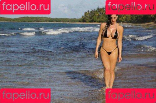 Gia Marie Macool Onlyfans Photo Gallery 