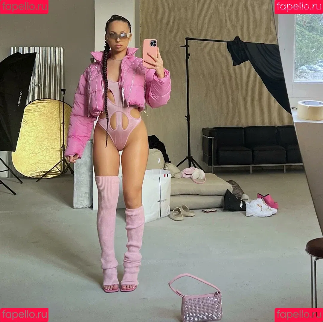 Zaebacho Onlyfans Photo Gallery 