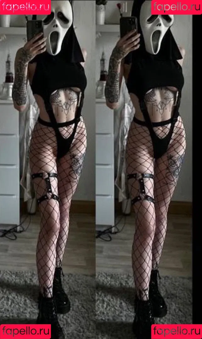 schweinenuttenfotzenscheisse Onlyfans Photo Gallery 
