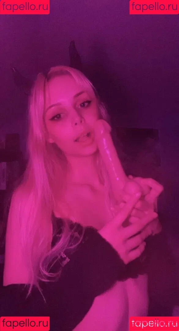 May Vierra Onlyfans Photo Gallery 