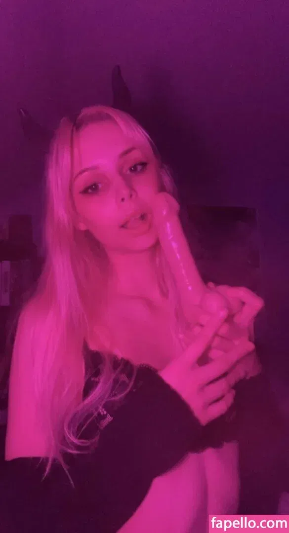 May Vierra Onlyfans Photo Gallery 