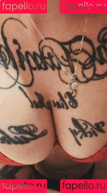 nadiiineee69 Onlyfans Photo Gallery 