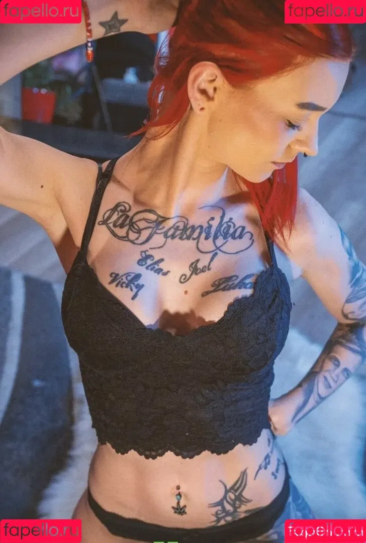 nadiiineee69 Onlyfans Photo Gallery 