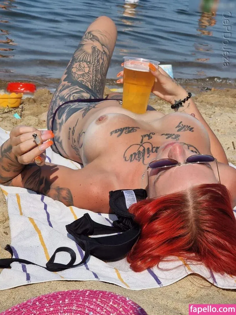 nadiiineee69 Onlyfans Photo Gallery 