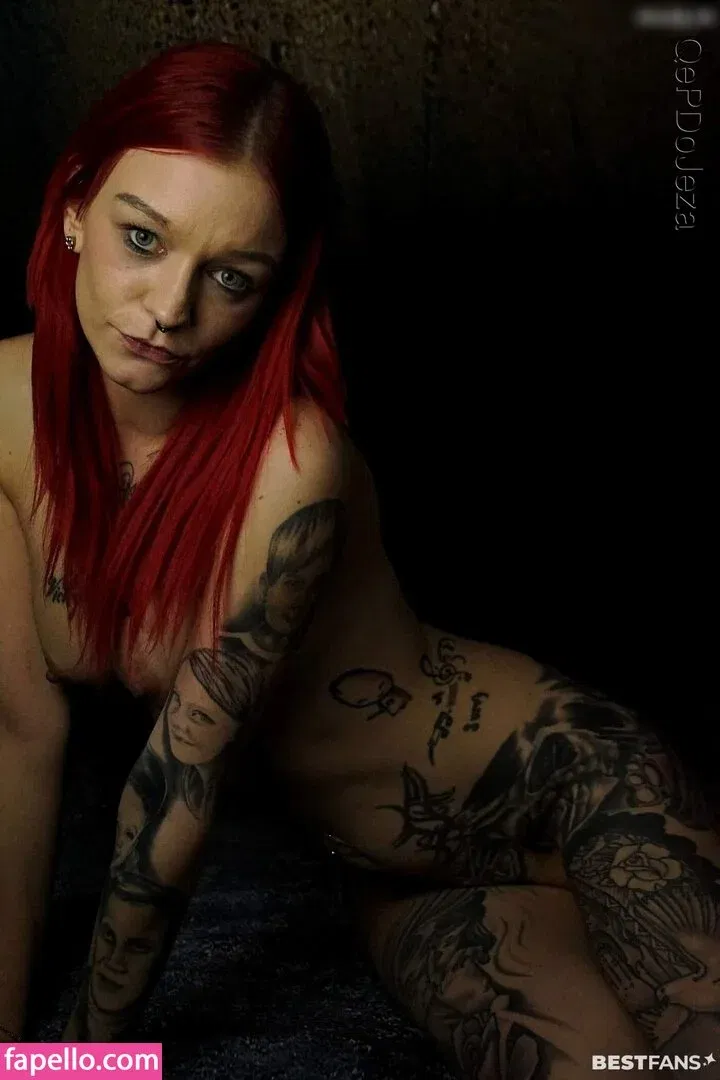 nadiiineee69 Onlyfans Photo Gallery 