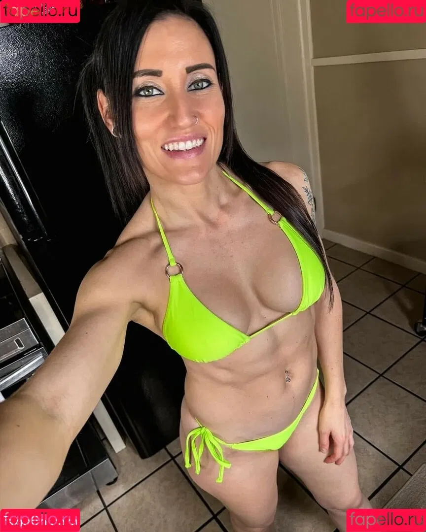 Lesley Cusumano Onlyfans Photo Gallery 