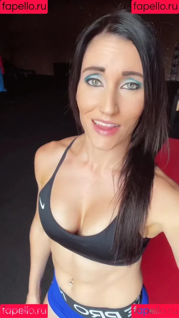 Lesley Cusumano Onlyfans Photo Gallery 