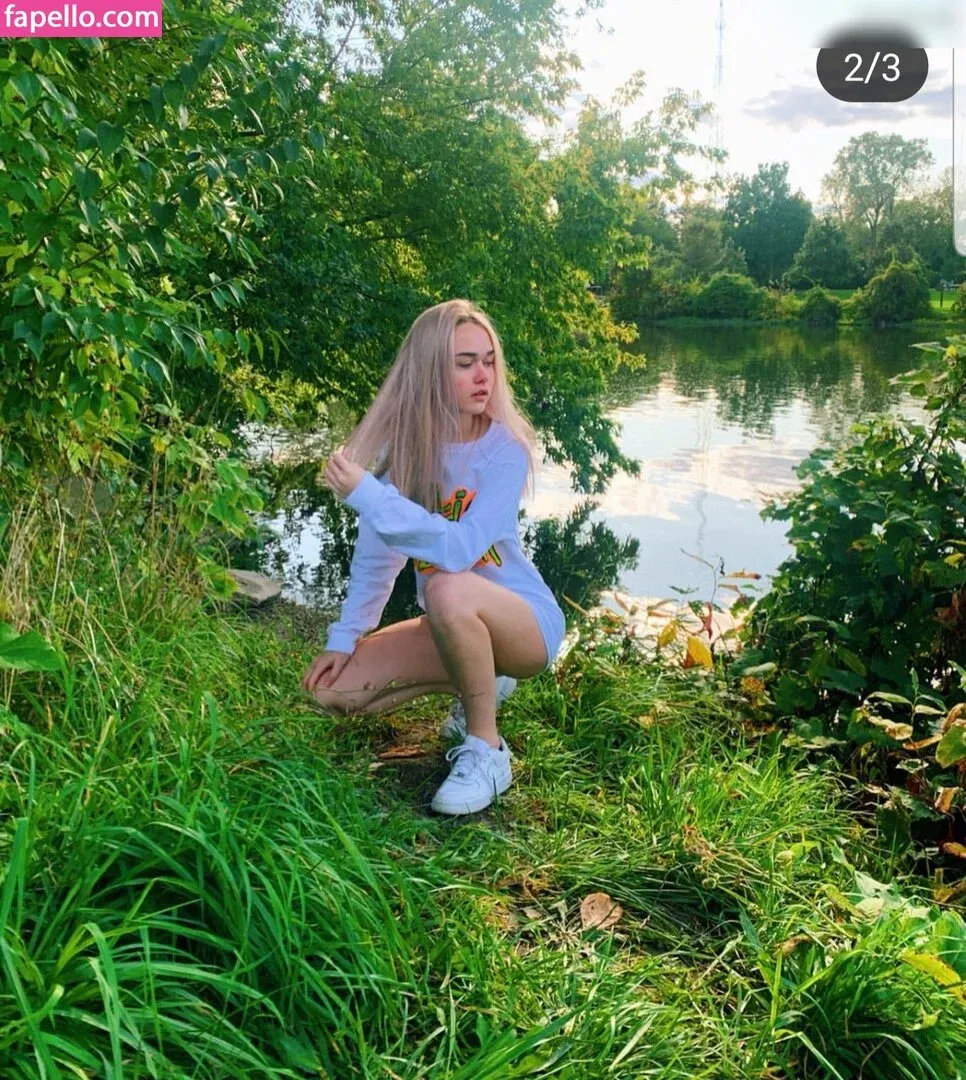 Kenna Bates Onlyfans Photo Gallery 