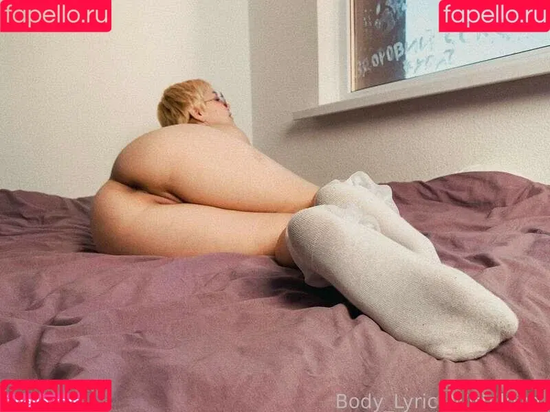 Body Lyric Onlyfans Photo Gallery 