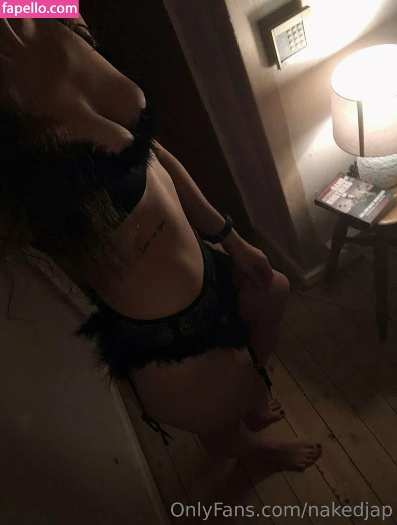 nakedjap Onlyfans Photo Gallery 