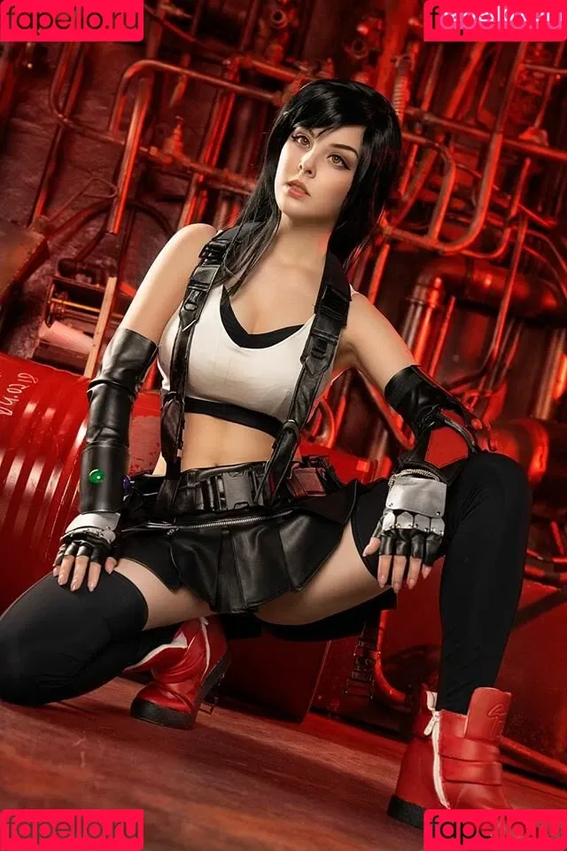 Tifa Cosplay Onlyfans Photo Gallery 