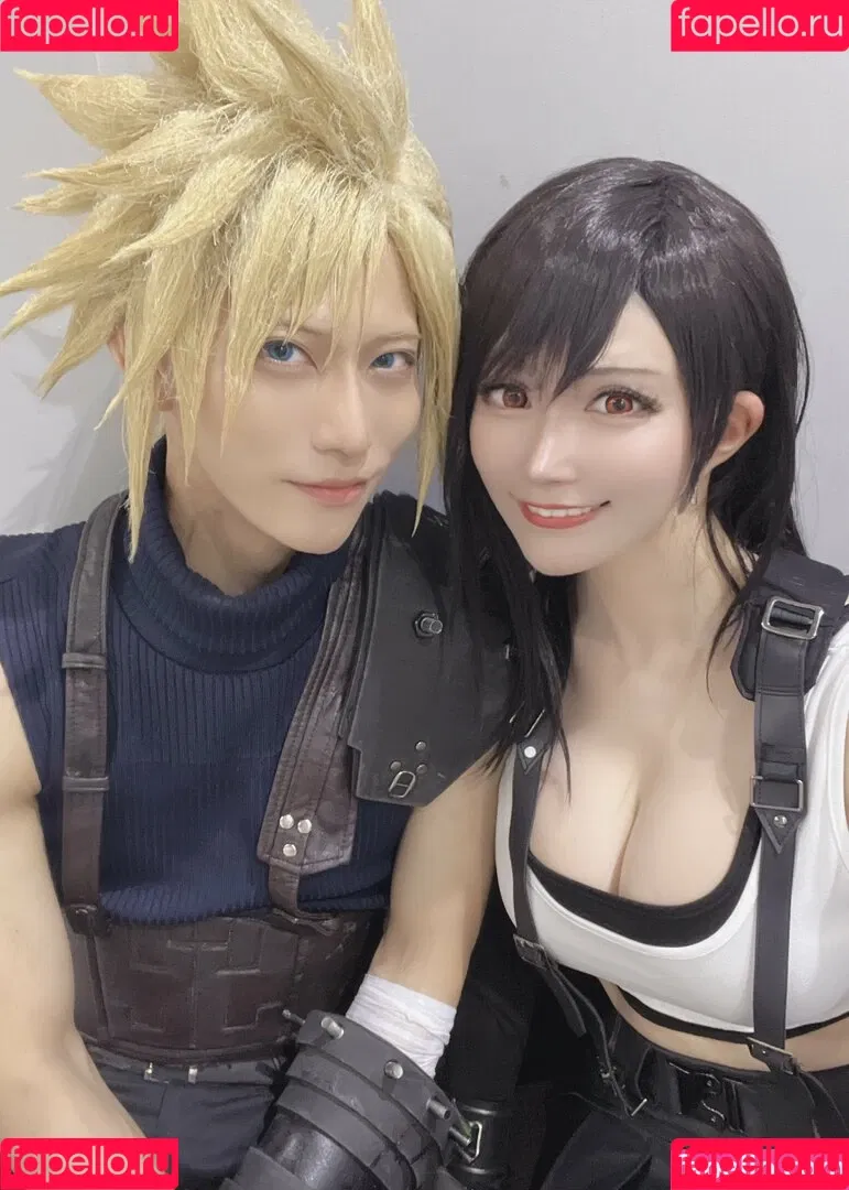 Tifa Cosplay Onlyfans Photo Gallery 