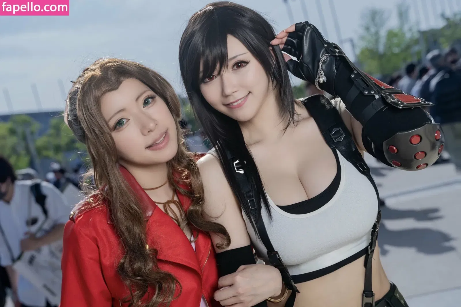 Tifa Cosplay Onlyfans Photo Gallery 