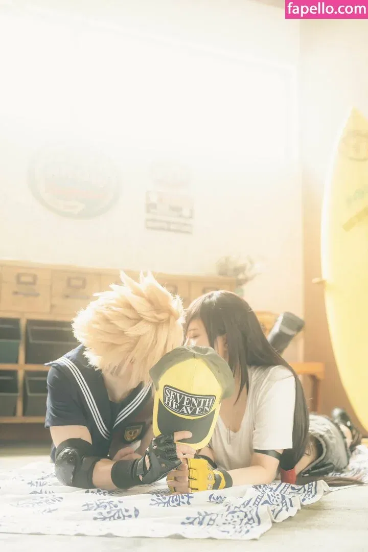 Tifa Cosplay Onlyfans Photo Gallery 