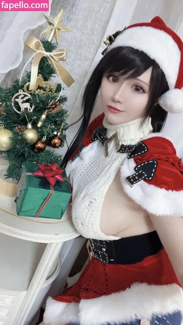 Tifa Cosplay Onlyfans Photo Gallery 