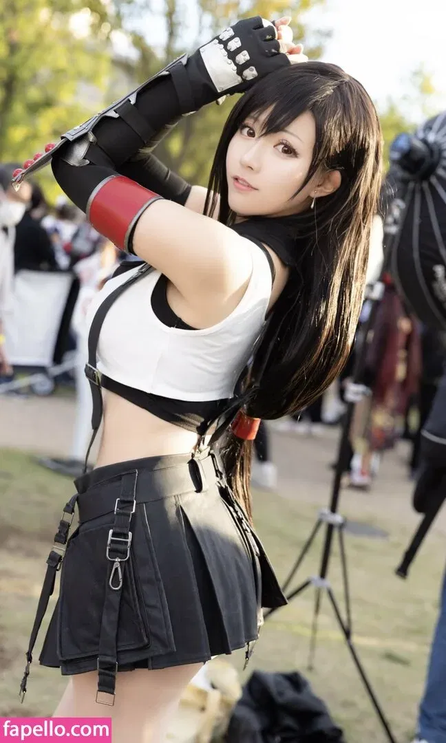 Tifa Cosplay Onlyfans Photo Gallery 
