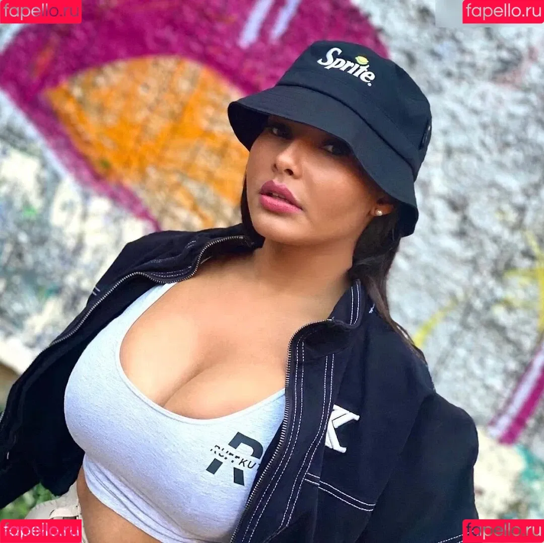 Steph Esther / iamstephalways Onlyfans Photo Gallery 