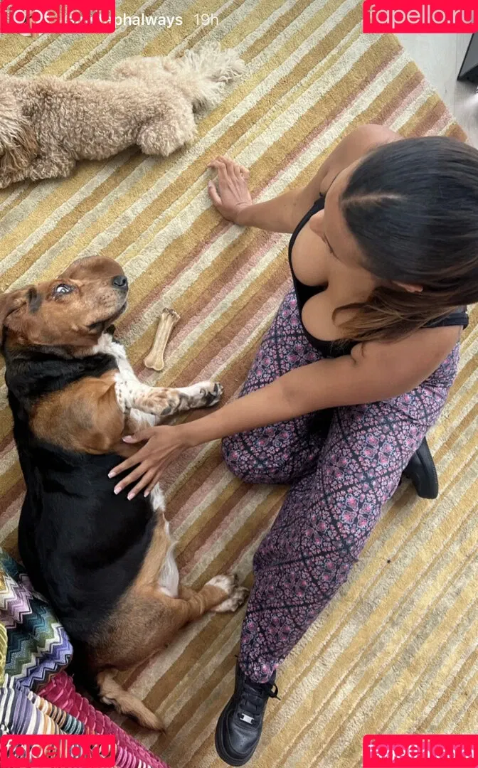 Steph Esther / iamstephalways Onlyfans Photo Gallery 