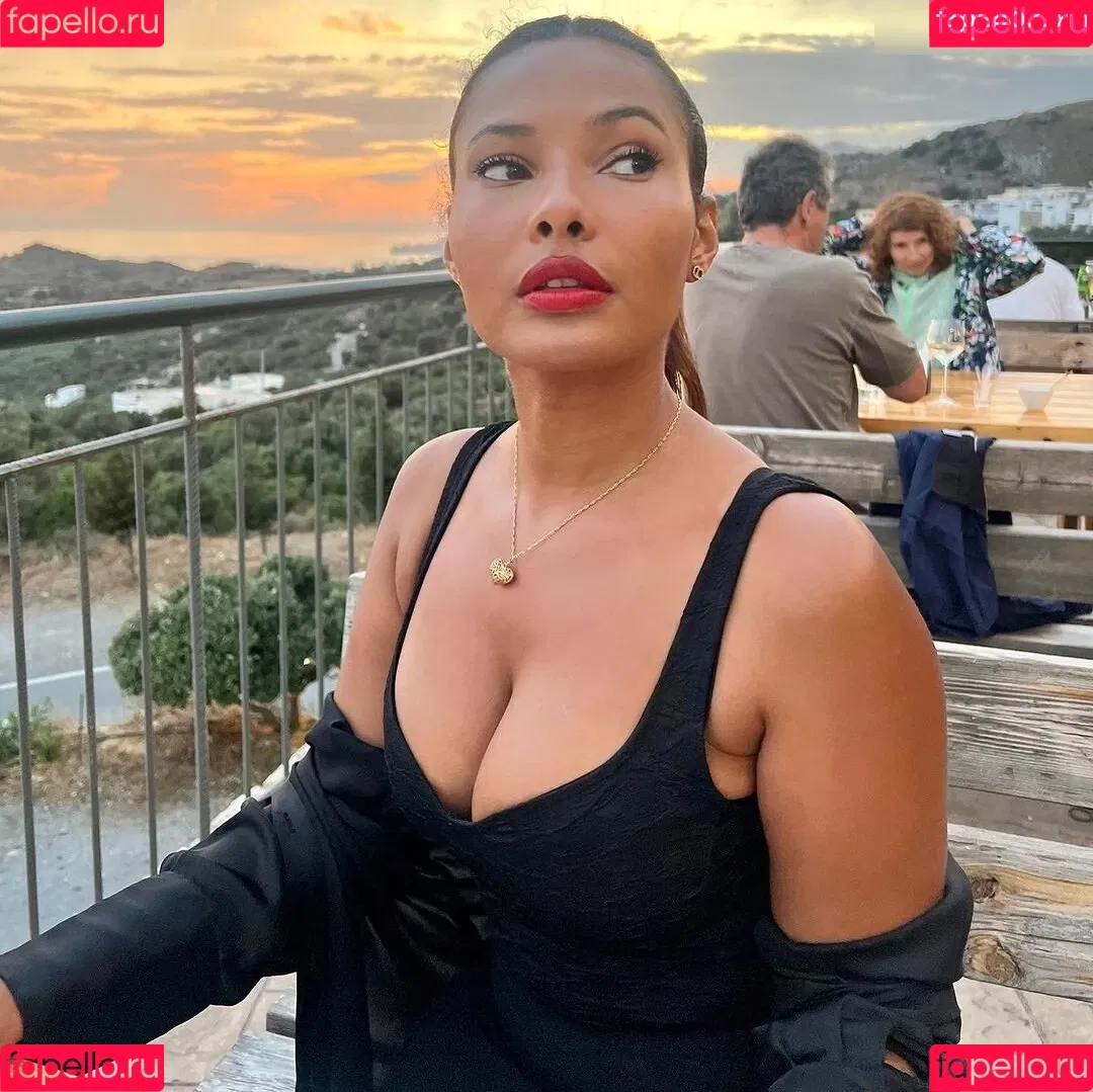 Steph Esther / iamstephalways Onlyfans Photo Gallery 