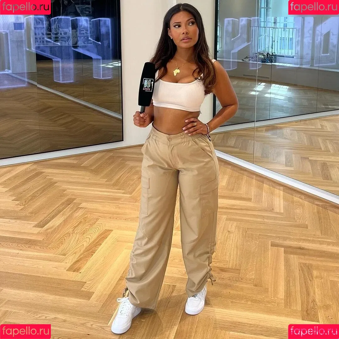 Steph Esther / iamstephalways Onlyfans Photo Gallery 