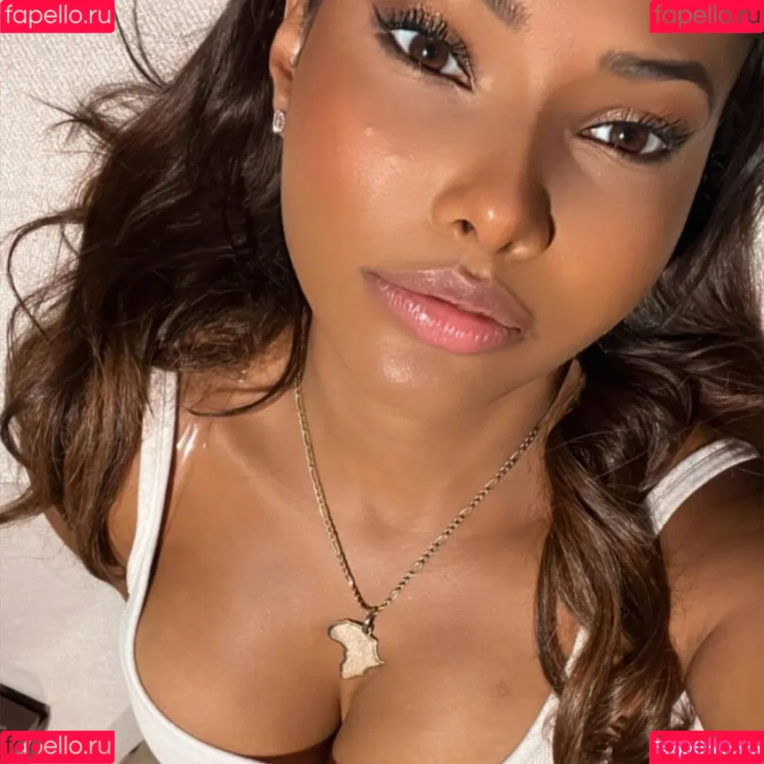 Steph Esther / iamstephalways Onlyfans Photo Gallery 