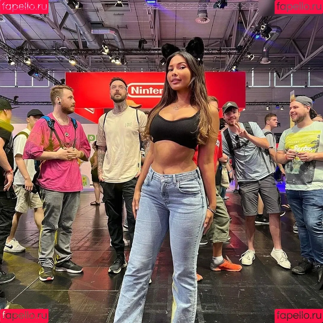 Steph Esther / iamstephalways Onlyfans Photo Gallery 