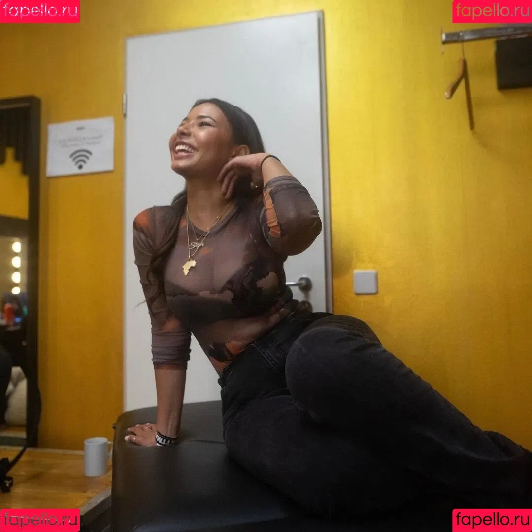 Steph Esther / iamstephalways Onlyfans Photo Gallery 