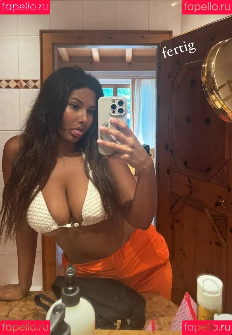 Steph Esther / iamstephalways Onlyfans Photo Gallery 