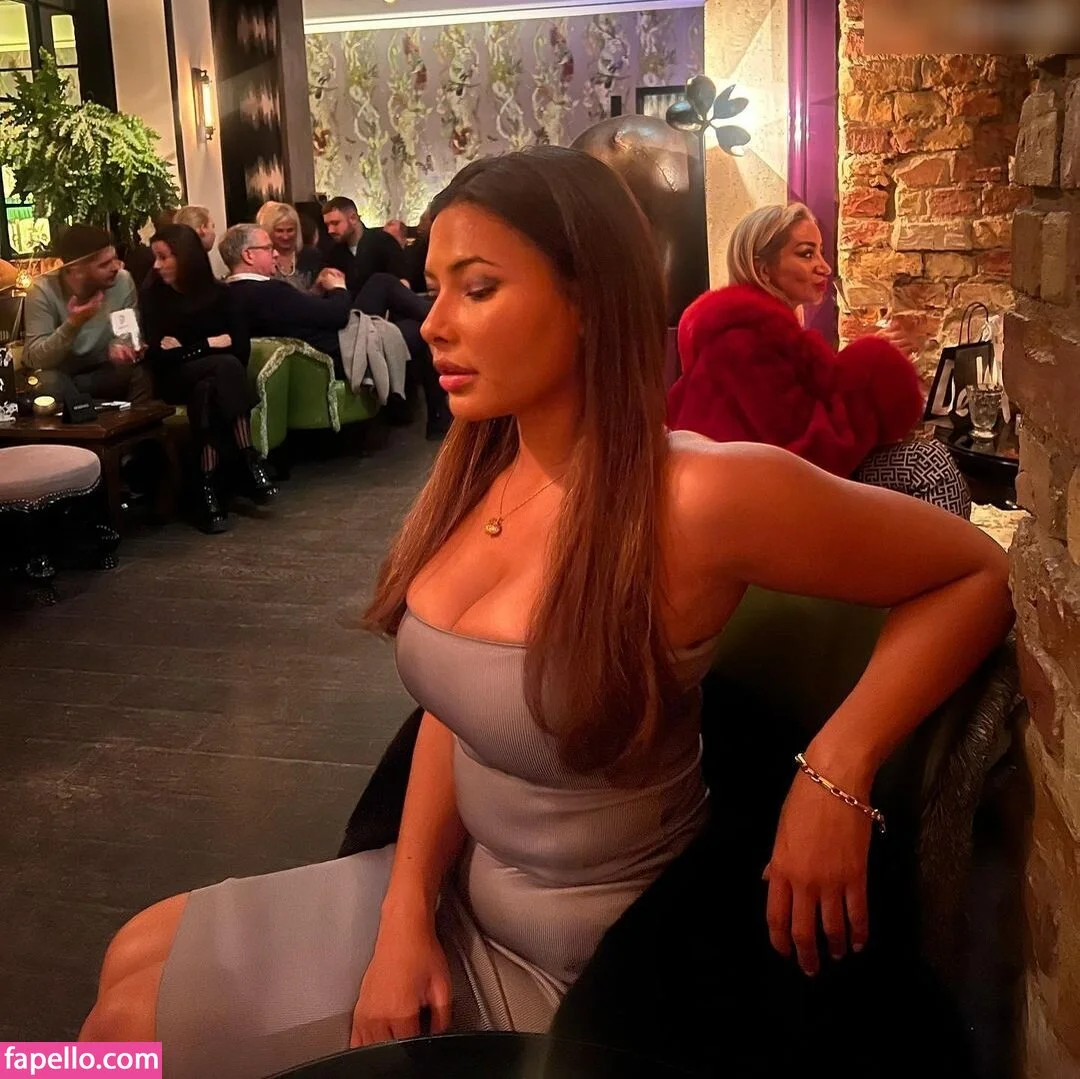 Steph Esther / iamstephalways Onlyfans Photo Gallery 