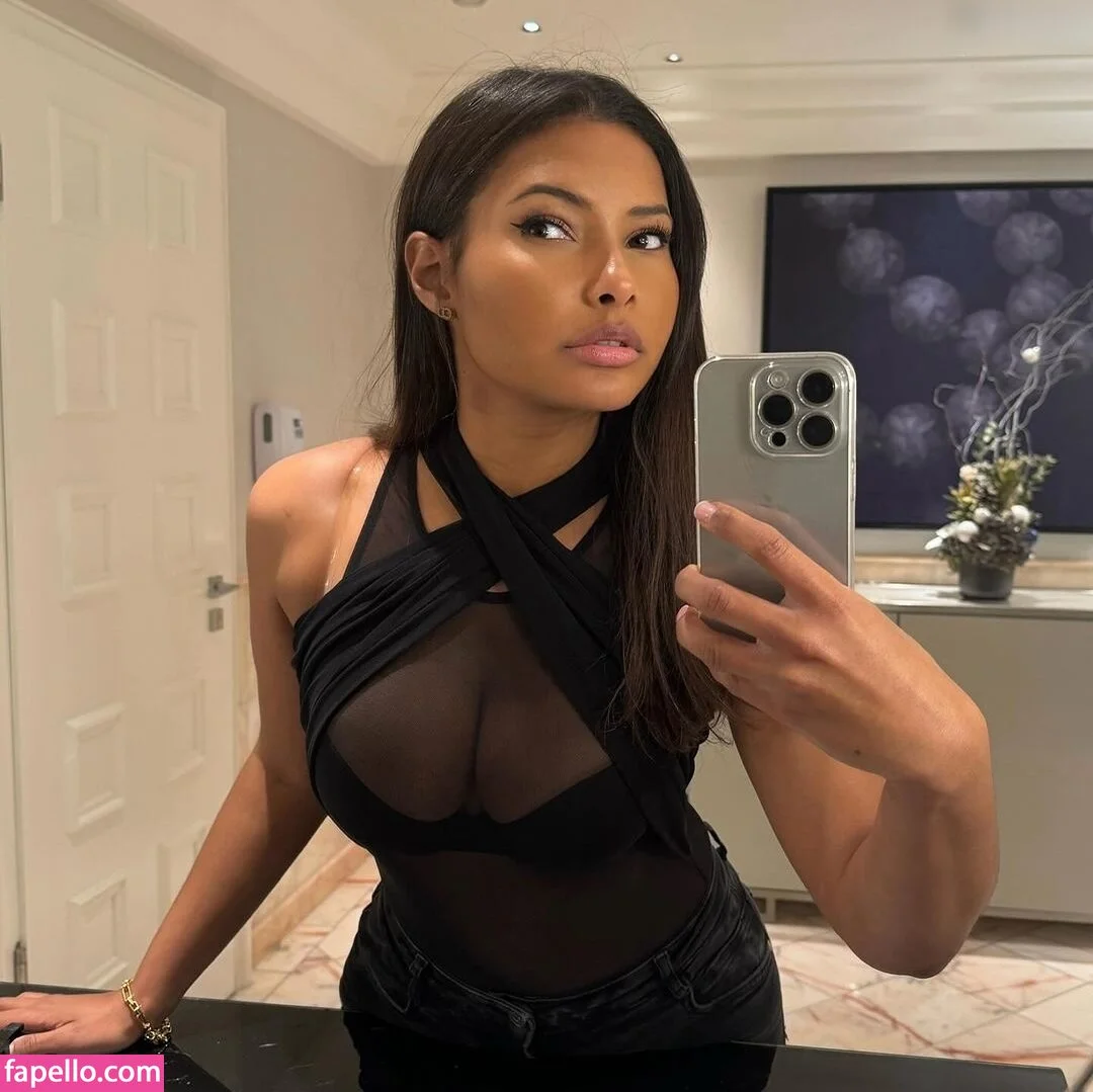 Steph Esther / iamstephalways Onlyfans Photo Gallery 