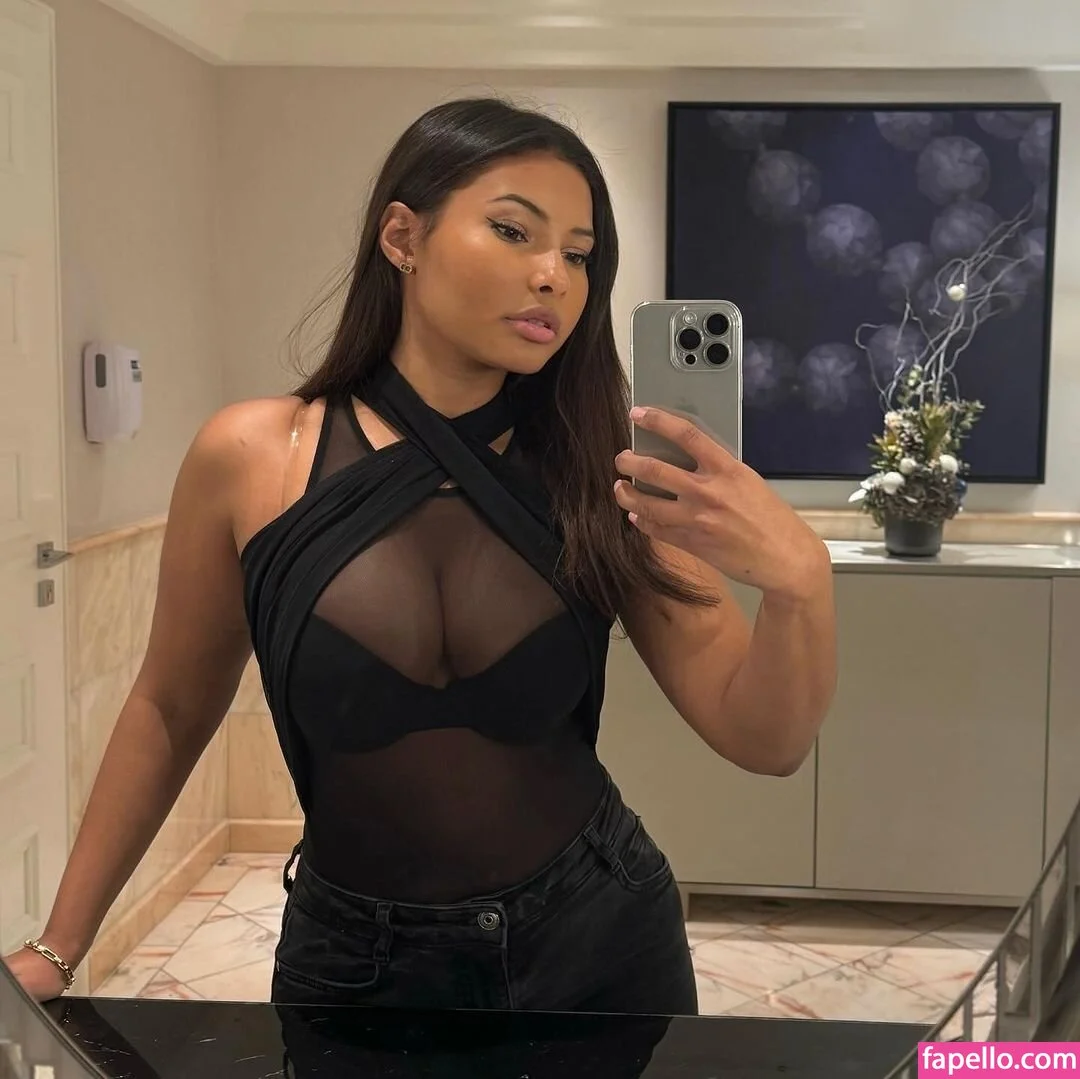 Steph Esther / iamstephalways Onlyfans Photo Gallery 