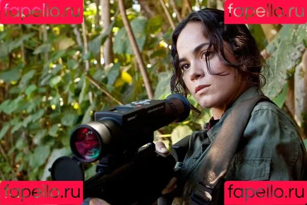 Alice Braga Onlyfans Photo Gallery 