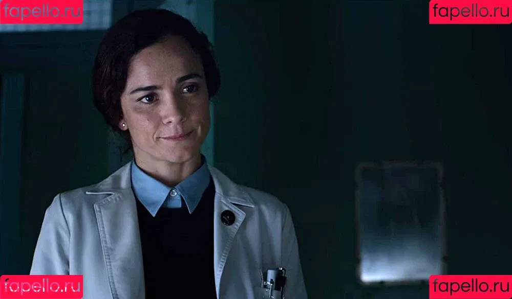 Alice Braga Onlyfans Photo Gallery 