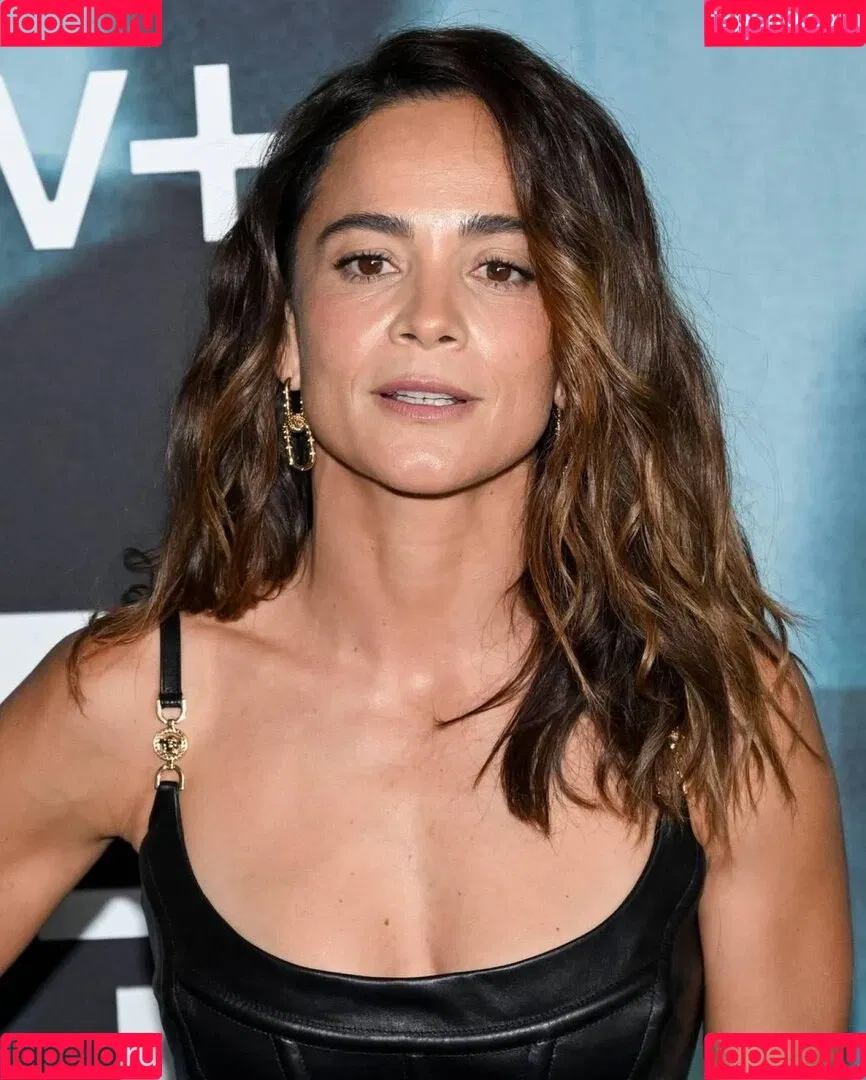 Alice Braga Onlyfans Photo Gallery 