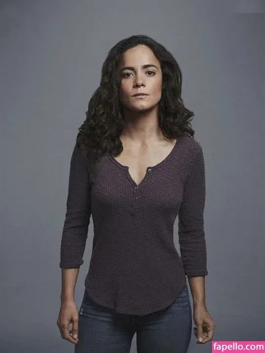 Alice Braga Onlyfans Photo Gallery 