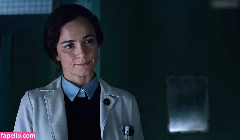 Alice Braga Onlyfans Photo Gallery 