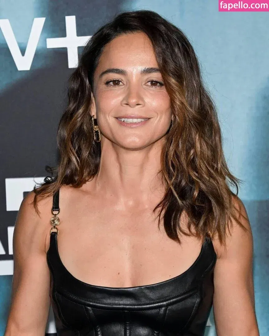Alice Braga Onlyfans Photo Gallery 