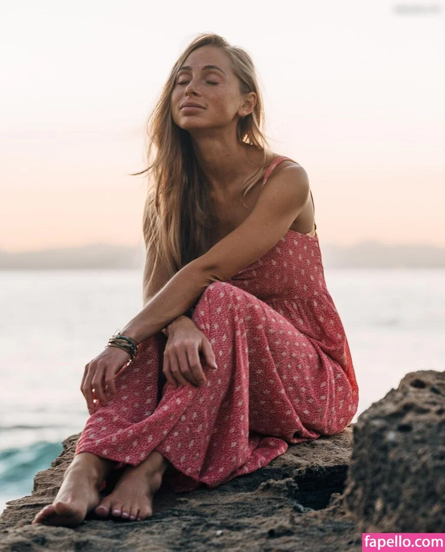 Alica Buechel Onlyfans Photo Gallery 