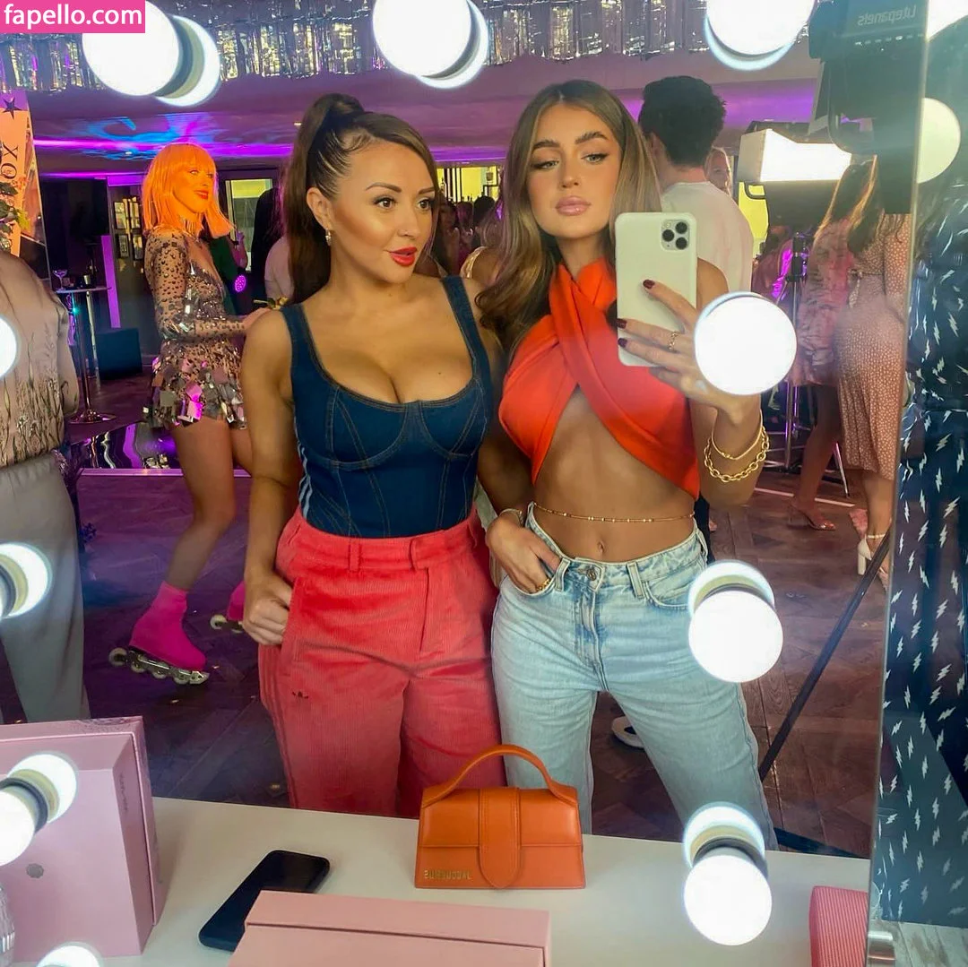 Kimberly Hart-Simpson Onlyfans Photo Gallery 