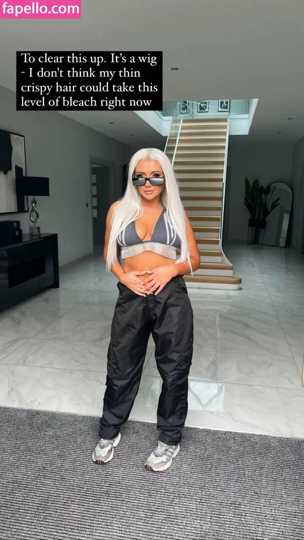 Kimberly Hart-Simpson Onlyfans Photo Gallery 