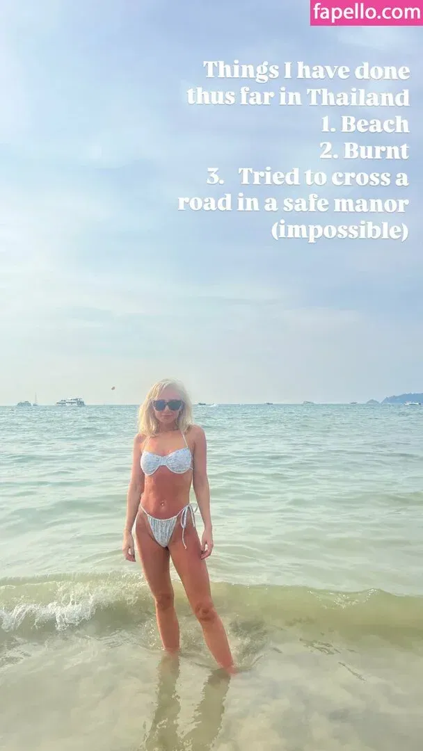 Kimberly Hart-Simpson Onlyfans Photo Gallery 