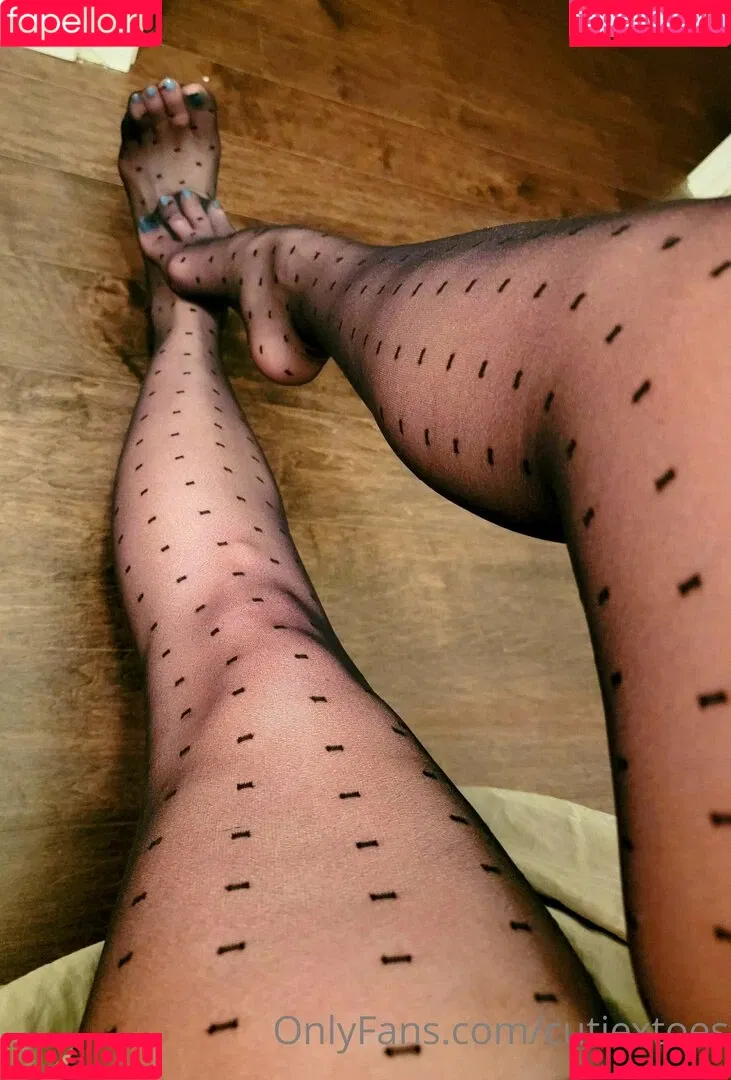 cutiextoes Onlyfans Photo Gallery 