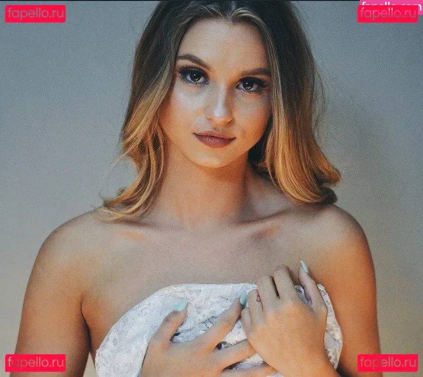 Caylee Odle / its.ccaylee Onlyfans Photo Gallery 