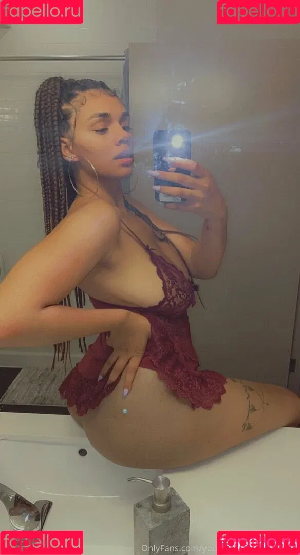 niquethestallion511 Onlyfans Photo Gallery 