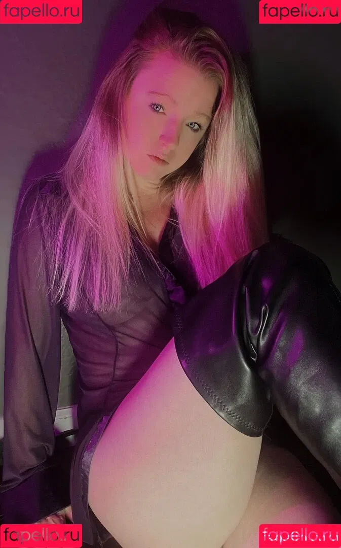 RayRachel Onlyfans Photo Gallery 