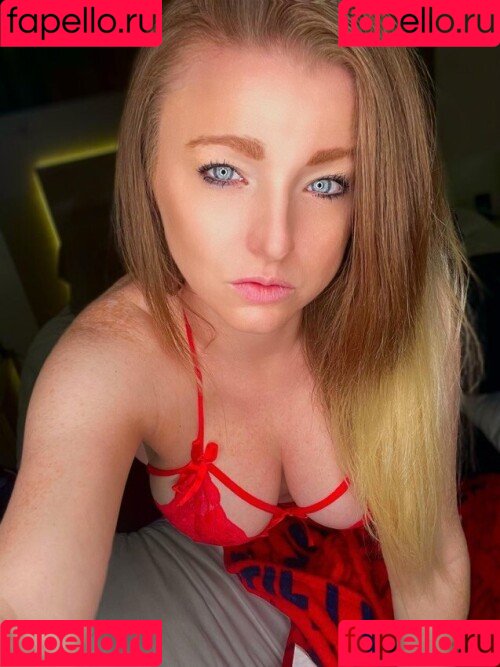 RayRachel Onlyfans Photo Gallery 