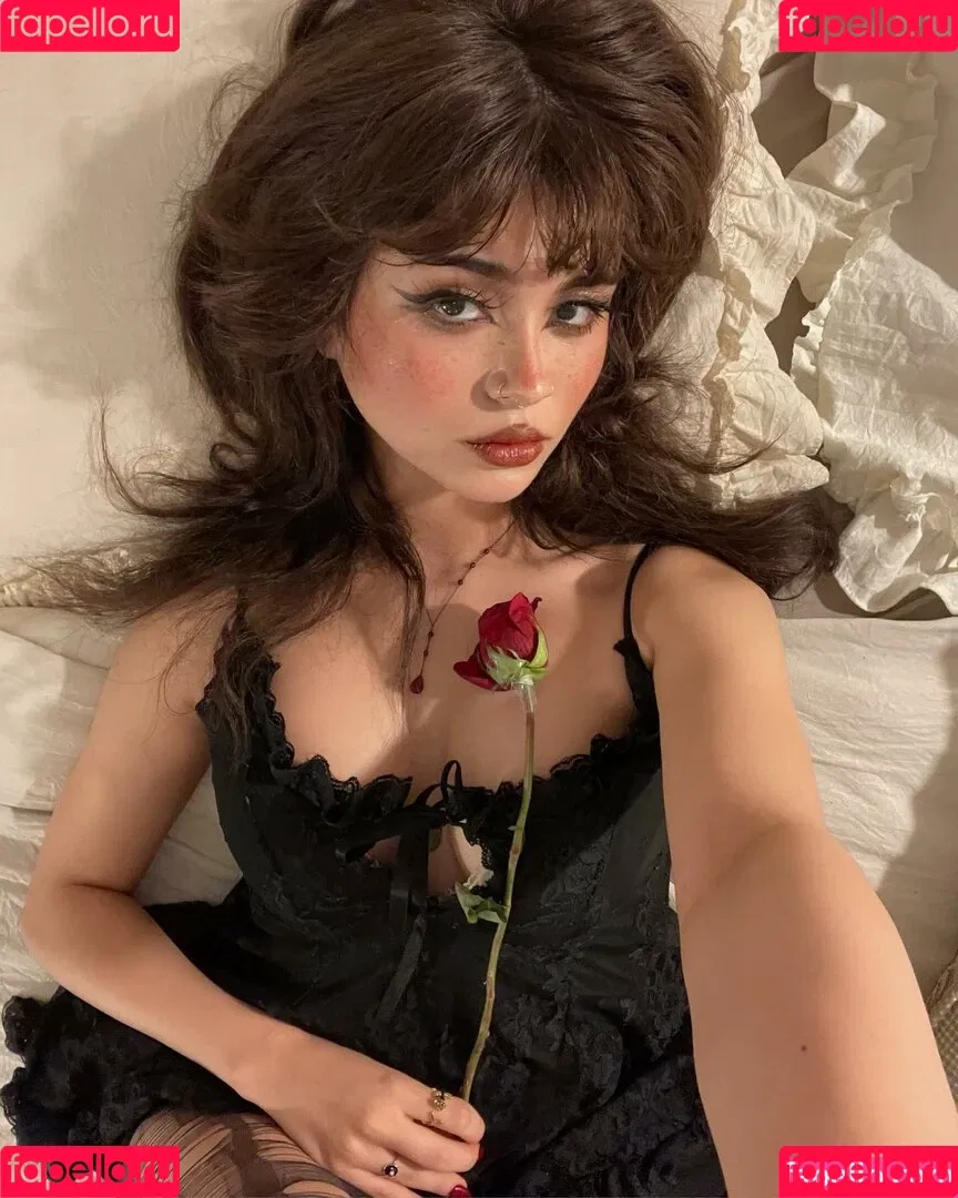 hellbabyeve Onlyfans Photo Gallery 