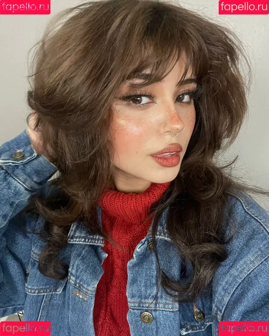 hellbabyeve Onlyfans Photo Gallery 