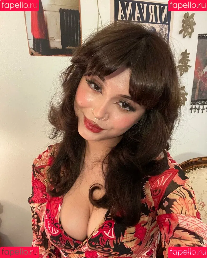 hellbabyeve Onlyfans Photo Gallery 